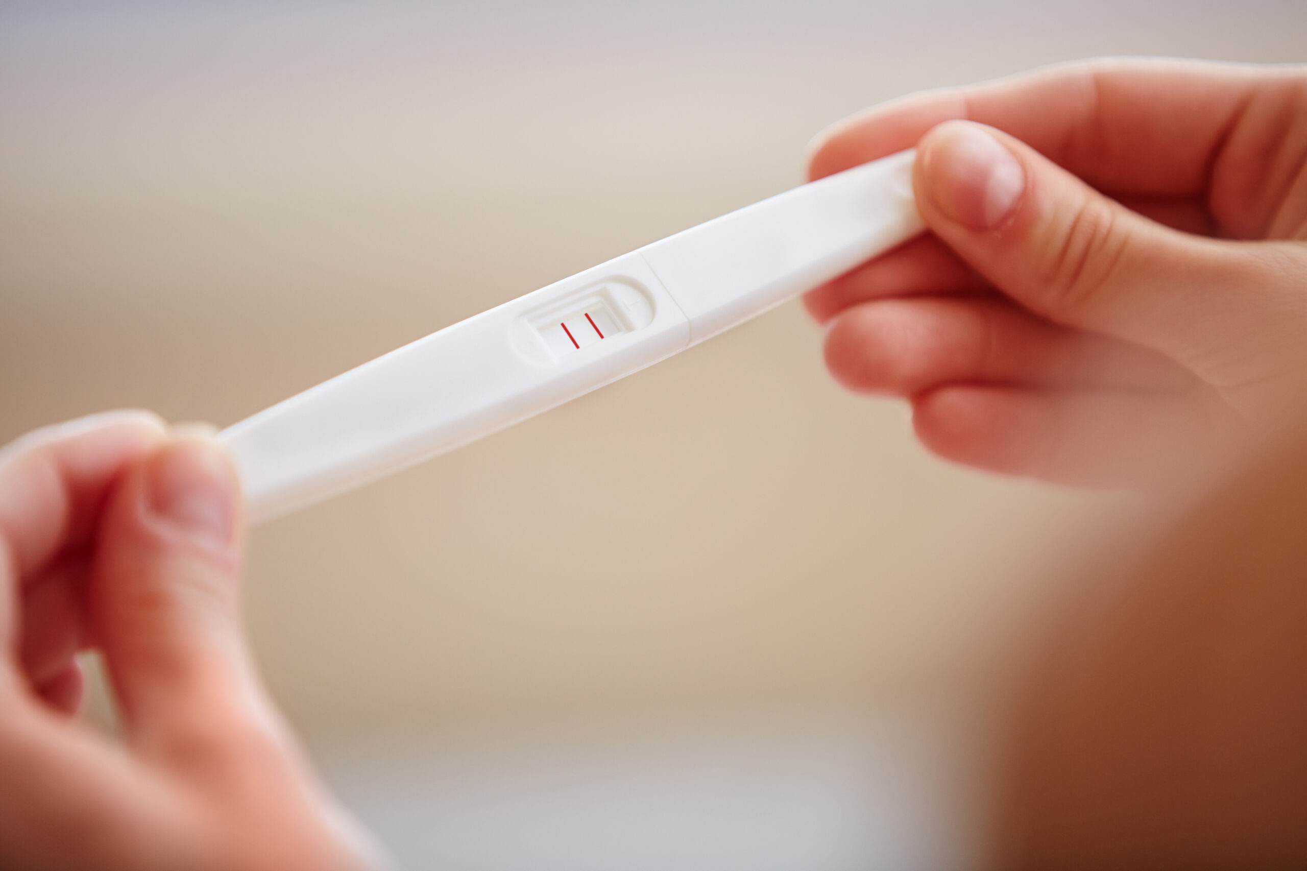 Am I Pregnant? Pregnancy Signs & Symptoms